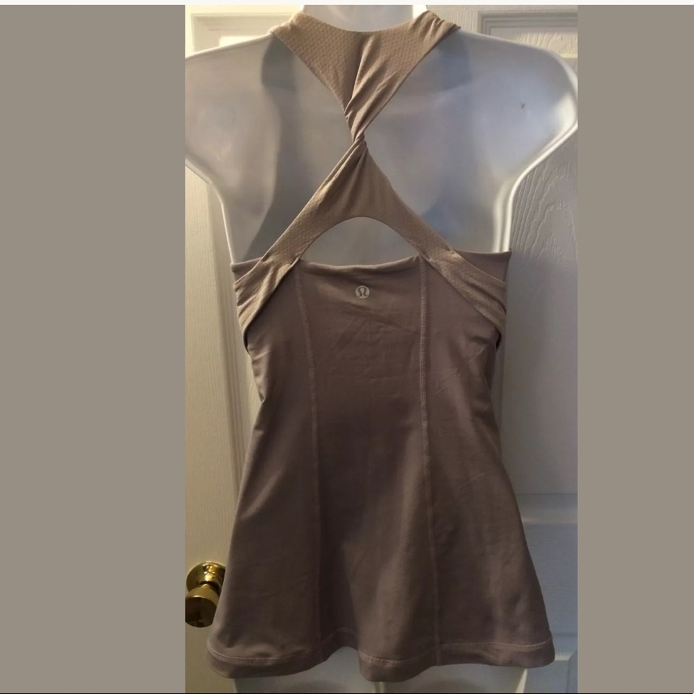 LULULEMON Cool Breeze Tank Top Shirt Built In Bra - Picture 1 of 8